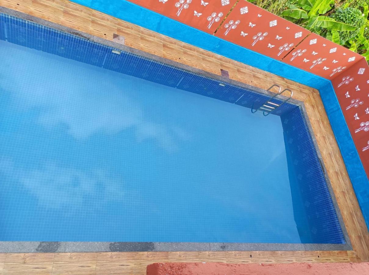 Shree Vighnaharta Cottage アリバグ エクステリア 写真